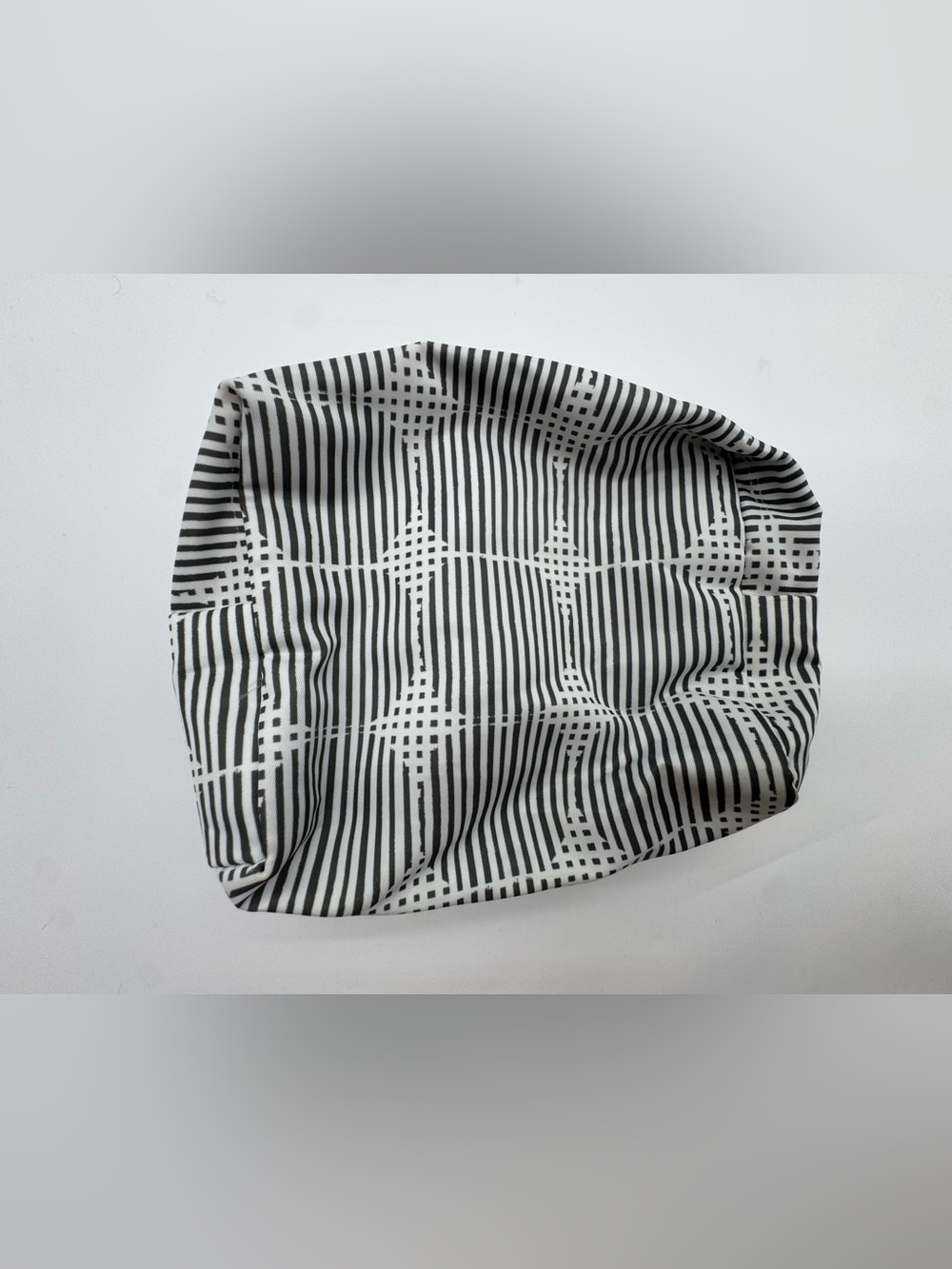 Sonia kashuk Black and White Geometric Striped makeup bag